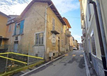Casa semi indipendente Via mazzini, Gassino Torinese - foto 1