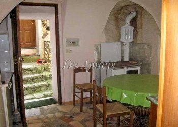 ingresso-tinello - Trilocale via Roma, 7A, Apricale - foto 6