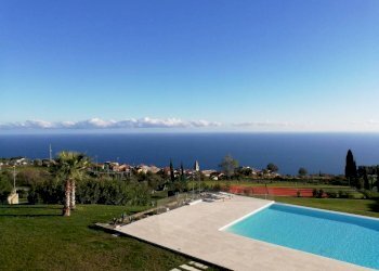 piscina - Villa strada Antica Torre, 1, Cipressa - foto 20