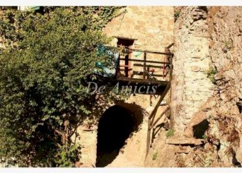 Monolocale via S. Bartolomeo, 13-16, Apricale - foto 2
