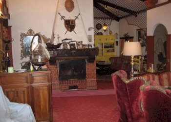 soggiorno con caminetto - Villa strada Baldissero, 7, Torre Canavese - photo 16