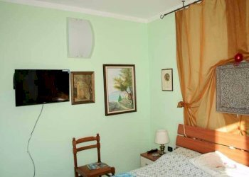 Camera da letto - Trilocale via Liberale, 8, Isolabona - foto 13