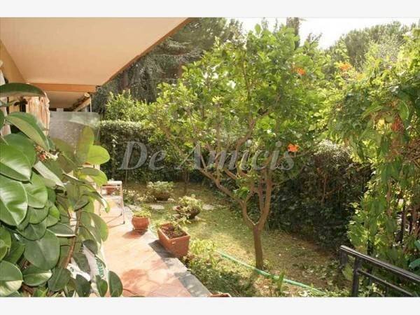 Two-room apartment Bordighera - photo 1
