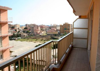 Balcone - Trilocale via Don Bosco, Vallecrosia - foto 1