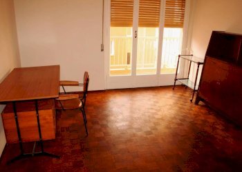 Camera da letto - Trilocale via Don Bosco, Vallecrosia - foto 11