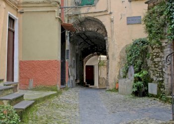 via Ponte - Trilocale via Ponte, 7, Pigna - foto 1