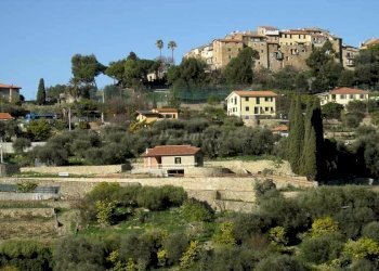 Villa via Silvio Pellico, Bordighera - foto 1