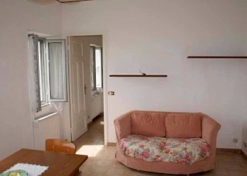 soggiorno - Independent house Frazione Suseneo Chiesa, 705, Soldano - photo 5