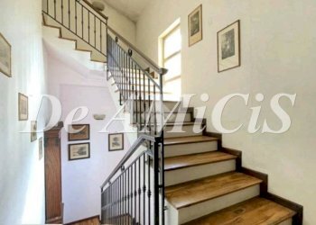 Scala - Stabile - Palazzo strada Provinciale 68, 11, Dolceacqua - foto 17