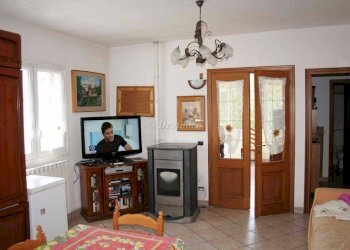 soggiorno - Villa via Monsignore B. Tornatore, Dolceacqua - photo 4