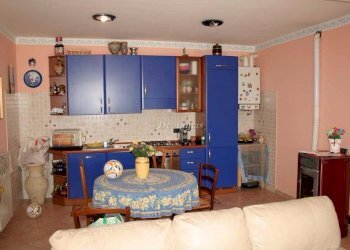 cucina - Villa via Monsignore B. Tornatore, Dolceacqua - foto 12