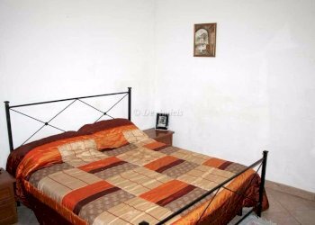 camera - Villa via Monsignore B. Tornatore, Dolceacqua - photo 13