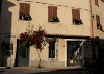 fabbricato - Appartamento via San Rocco, 11, Pigna - foto 3