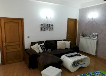 soggiorno - Trilocale piazza Giuseppe Mazzini, San Biagio della Cima - foto 9