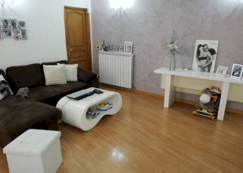 soggiorno - Trilocale piazza Giuseppe Mazzini, San Biagio della Cima - foto 11