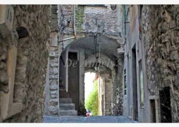 Four-room apartment Vallebona - photo 3