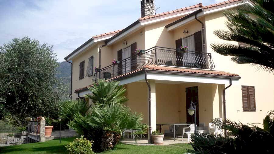 Villa Taggia - foto 1