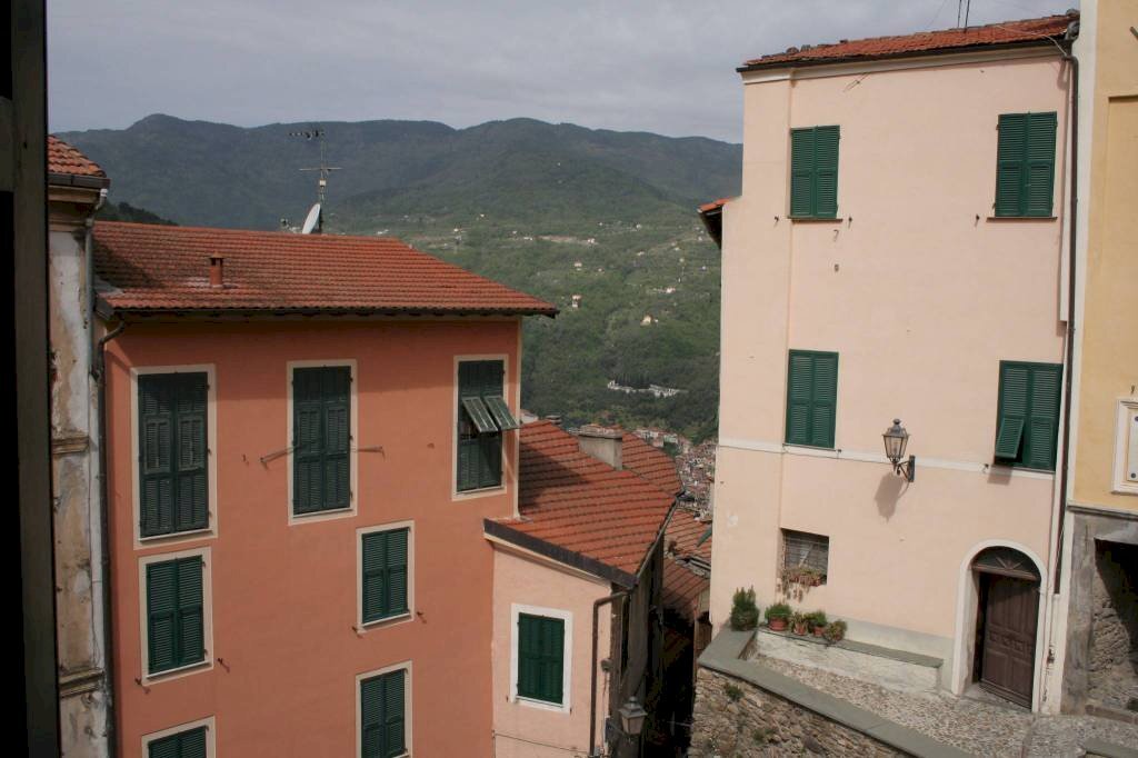 Appartamento Castel Vittorio - foto 1