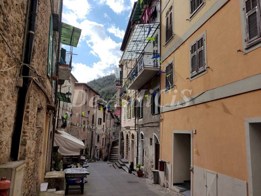 centro storico - Three-room apartment Isolabona - photo 2