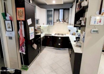 CUCINA - Trilocale via G. Ruffini, Ventimiglia - foto 4