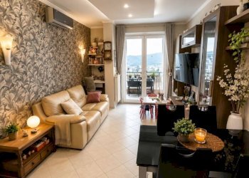 Salone - Three-room apartment via G. Ruffini, Ventimiglia - photo 1