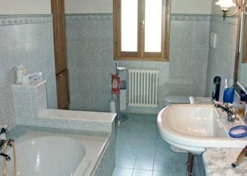 bagno al piano 1 - Villa Dolceacqua - photo 13