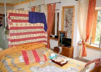 Camera - Casa indipendente Olivetta San Michele - foto 6