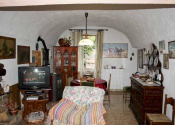 soggiorno - Independent house Isolabona - photo 4