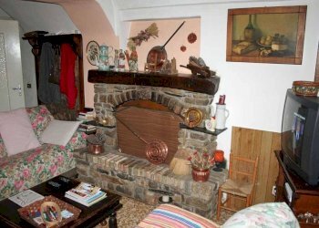 caminetto - Independent house Isolabona - photo 6