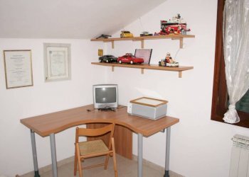 camera - Villa via Roma, 16, San Biagio della Cima - foto 16