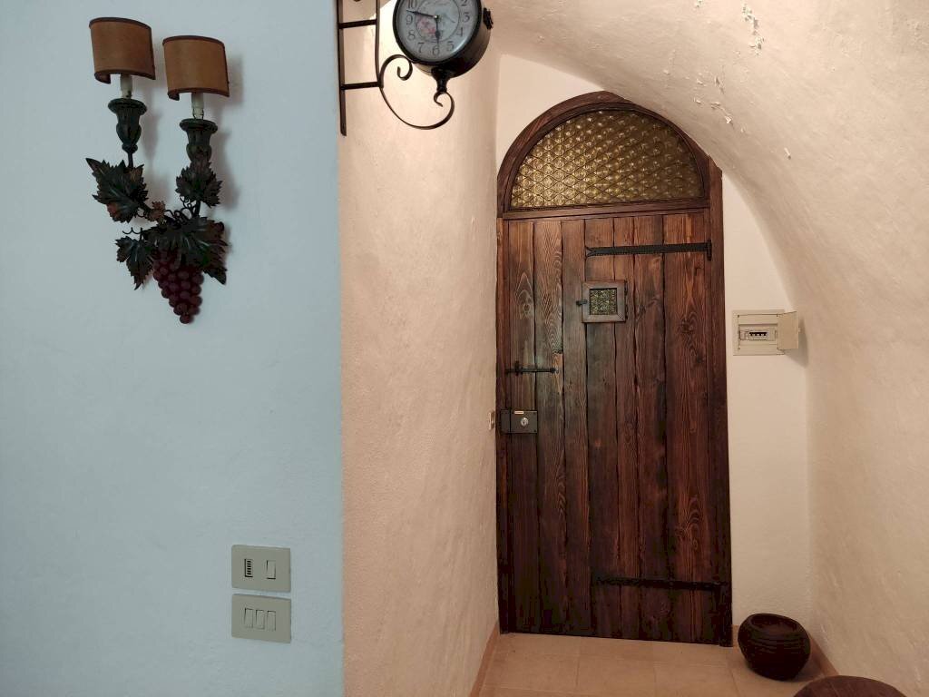 Interno palazzo - Bilocale via Casai, 13, Pigna - foto 3