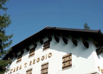 Facciata - Stabile - Palazzo strada Provinciale 5, Pornassio - foto 5