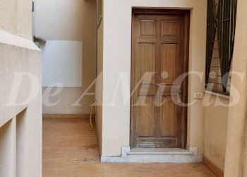 porta ingreso - Trilocale via Romana, 40, Bordighera - foto 4