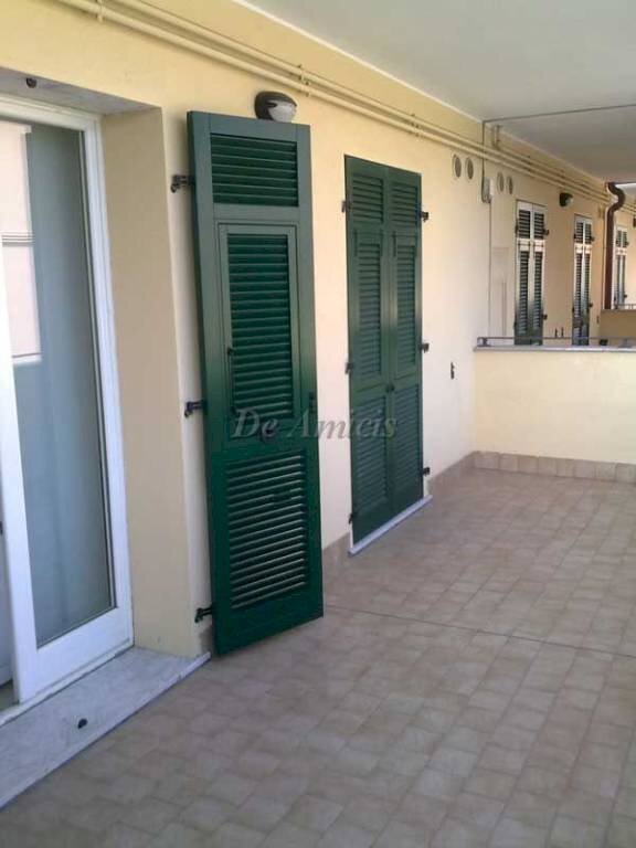 terrazzo - Three-room apartment via Gabriele D'Annunzio, 2-4, Imperia - photo 2