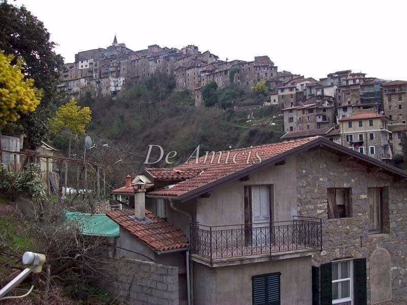 immobile - Trilocale via San Antonio, 22, Apricale - foto 1