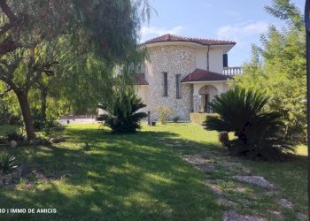 INGRESSO PROPRIETA\' - Villa Località Nofea, Vallecrosia - foto 5