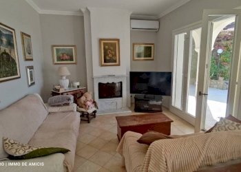 SALONE CON CAMINETTO - Villa Località Nofea, Vallecrosia - foto 18