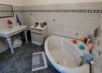 bagno - Bilocale Ventimiglia - foto 10