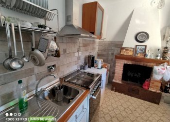 cucina con camino - Rustico Camporosso - foto 16