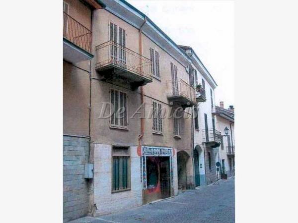 Independent house Chiusa di Pesio - photo 1