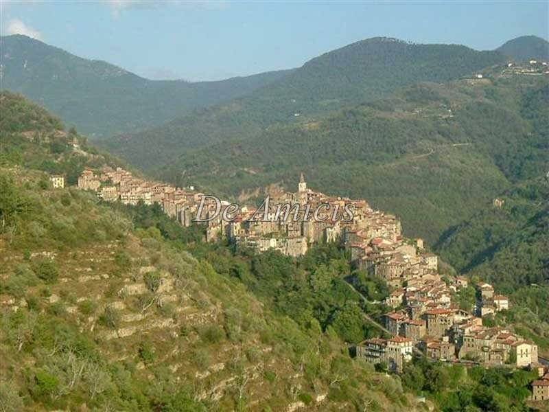vista - Bilocale via Martiri, 2B, Apricale - foto 1