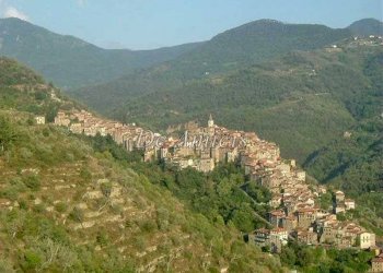 vista - Bilocale via Martiri, 2B, Apricale - foto 1