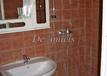 bagno - Bilocale via Martiri, 2B, Apricale - foto 5