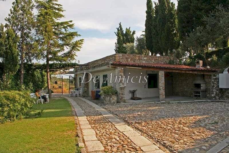 accesso - Attività Commerciale via Fontana Rosa, 11, Imperia - foto 3