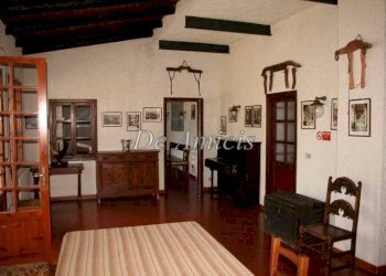 altro locale - Attività Commerciale via Fontana Rosa, 11, Imperia - foto 8