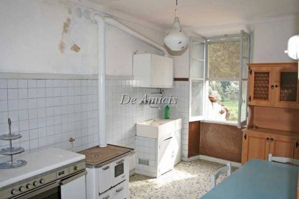 cucina - Trilocale via Carriera Piana, Pigna - foto 2