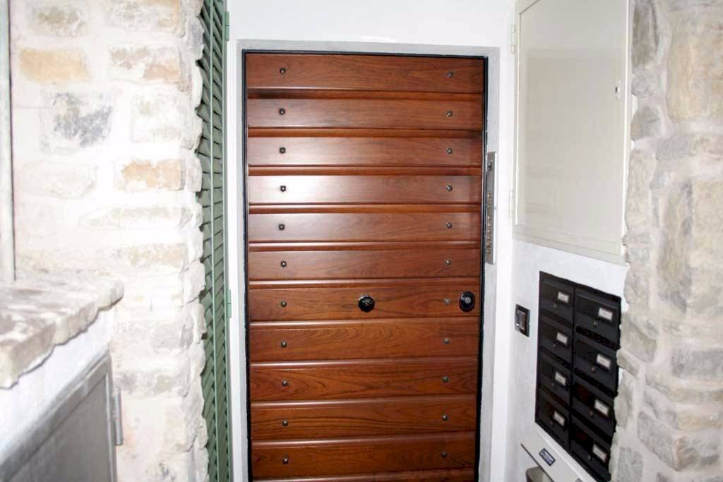 ingresso caseggiato - Bilocale vicolo Chiuso, 3, Soldano - foto 2