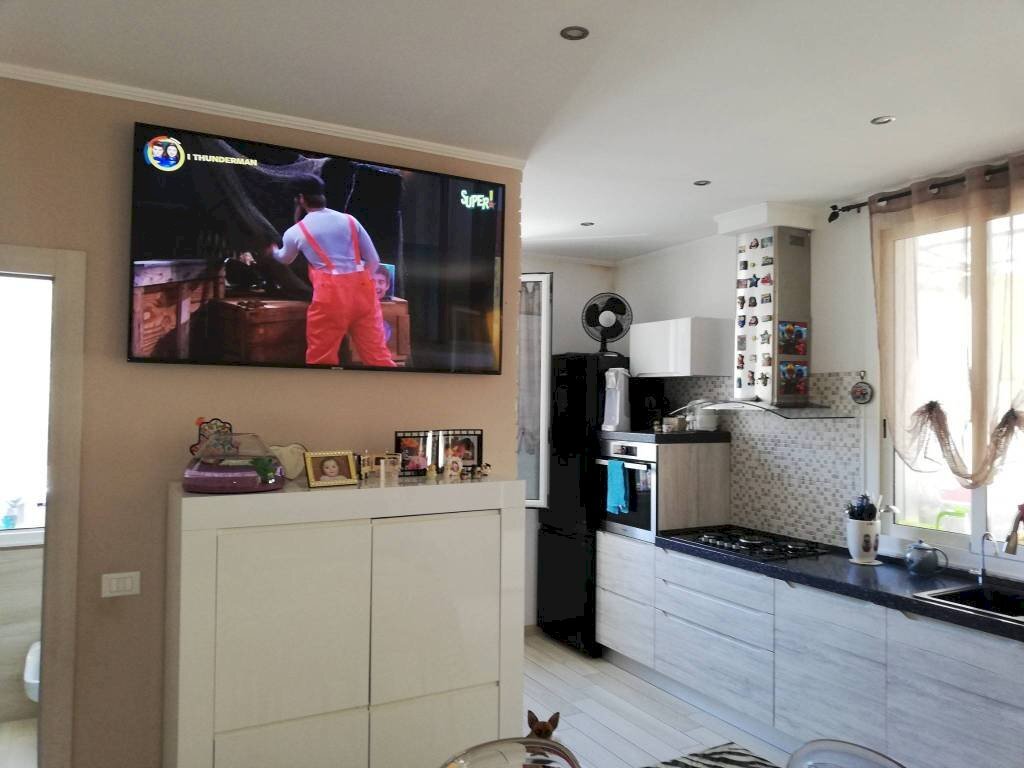 soggiorno - Quadrilocale Olivetta San Michele - foto 3