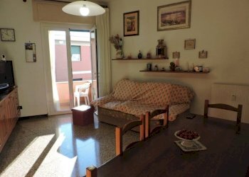 Soggiorno - Trilocale via Penego, Genova (zona Quarto) - foto 17