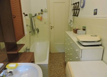 Bagno - Trilocale via Penego, Genova (zona Quarto) - foto 22